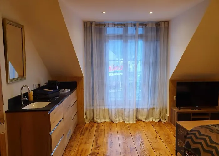 Гостевой дом Le 41 Avenue Foch 4*